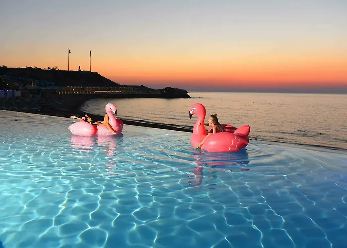 ホテル Acapulco Convention Ayios Epiktitos