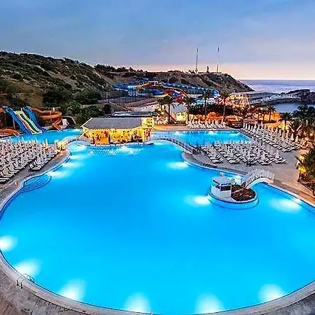 Hotel Acapulco Convention 5*