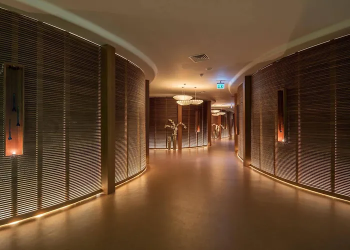 Hotel Acapulco Convention 5*