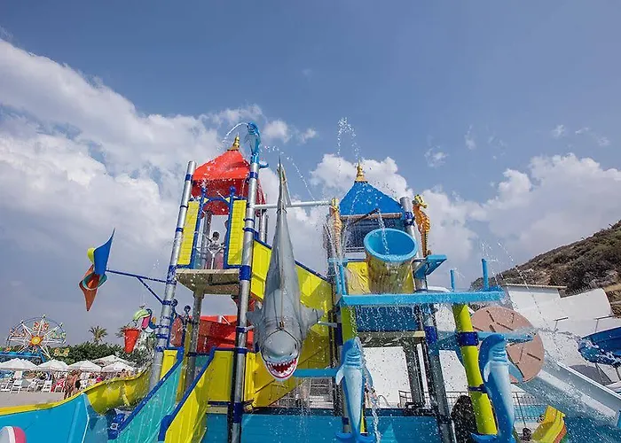 Acapulco Convention Hotel 5*