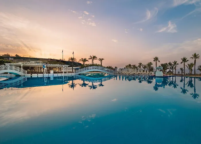 Acapulco Convention Hotel Agios Epiktitos